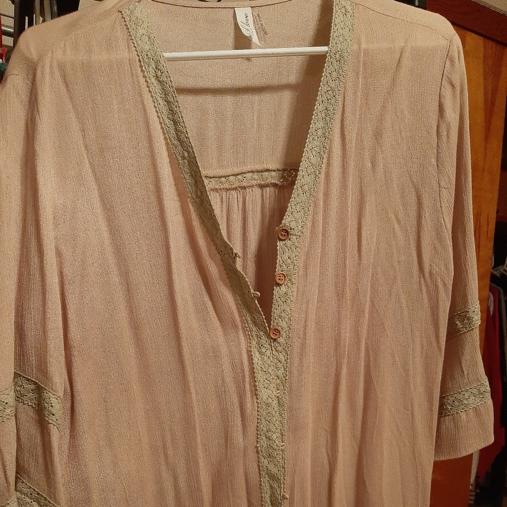 Lightweight cardigan/button up